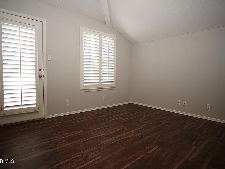 10932 Acoma St — Photo 17
