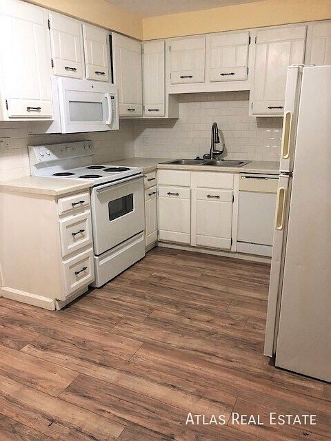 1st image of 320 Vehr Dr APT 1