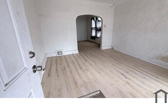 3rd image of 1511 E 123rd St