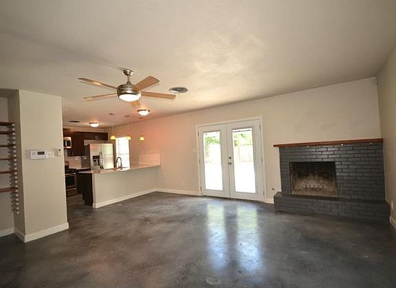 5th image of 1800 Belford Dr
