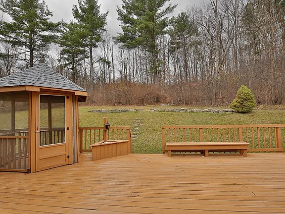 4th image of 200 McCarthy Ln