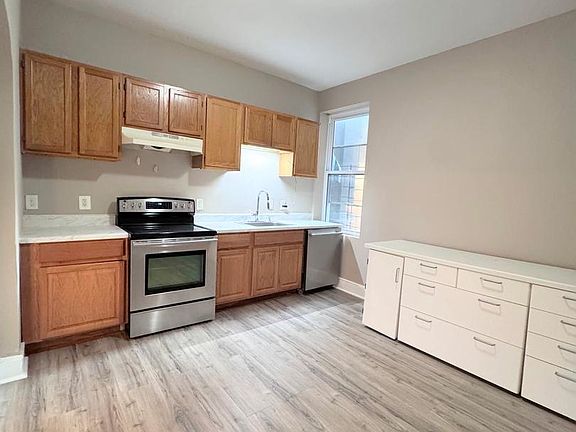 4th image of 3012 Harford Rd