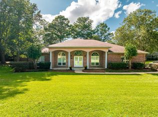 464 Meadow Ridge Dr, Tallahassee, FL 32312