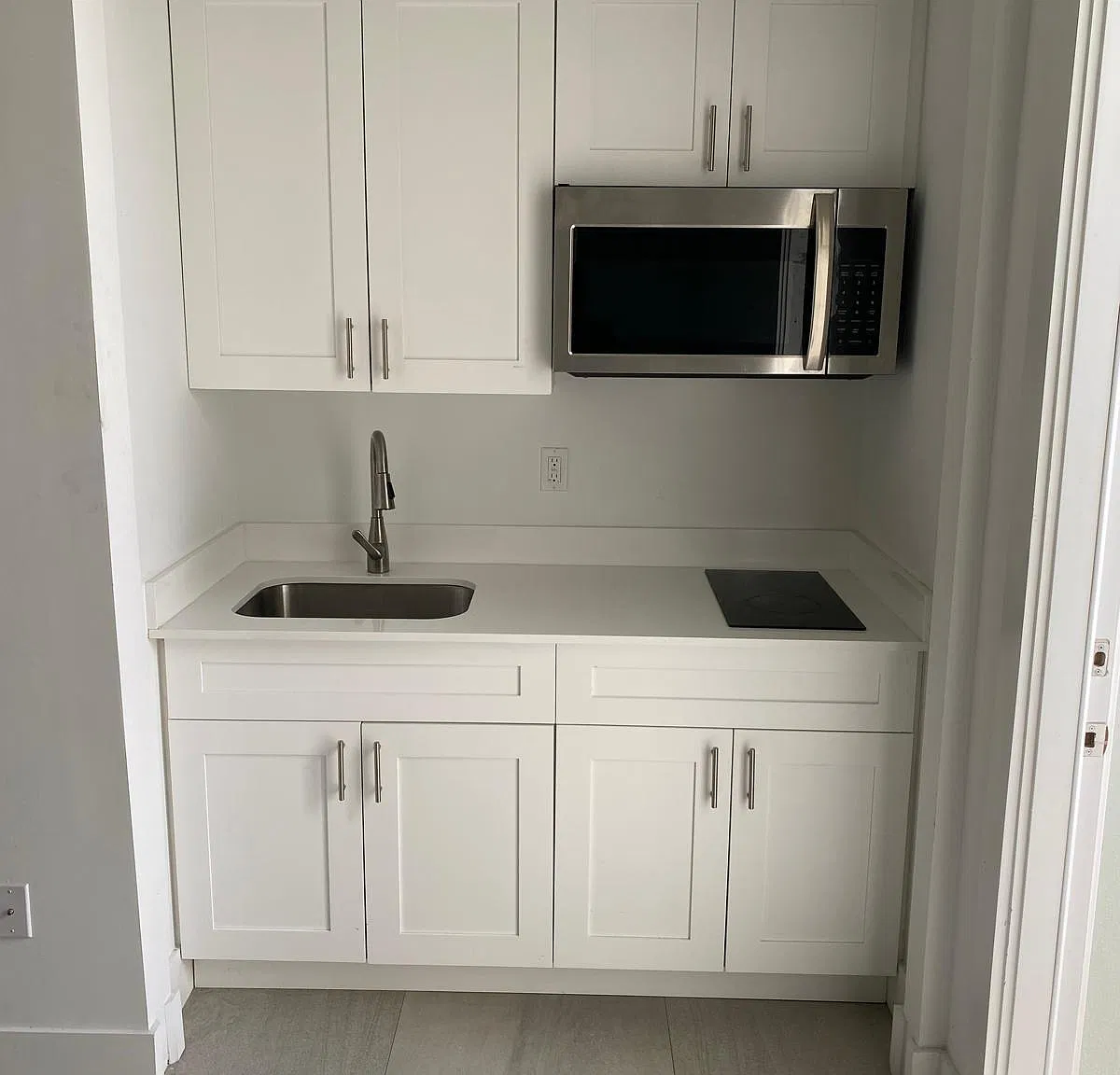 1 bed, 1.0 bath, 250 sqft, $1,200 — Photo 4