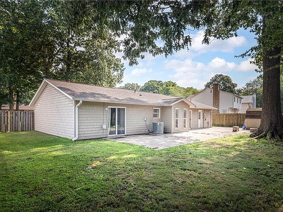 4th image of 5325 Bagpipers Ln