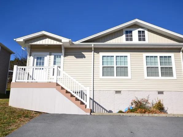 1809 Willow Hill Dr, Harrisonburg, VA 22801