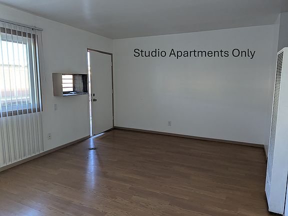 2nd image of 12132 Sitka St