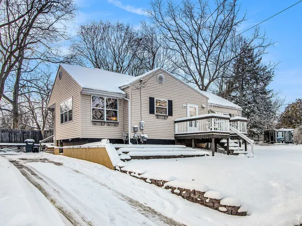 3526 Barnard Ave, Kalamazoo, MI 49008