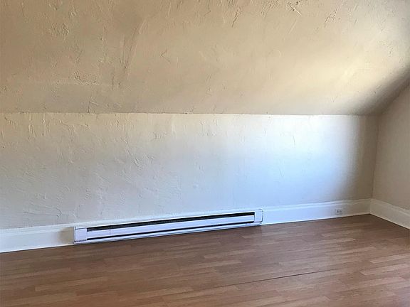 3rd image of 510 N Negley Ave APT 7