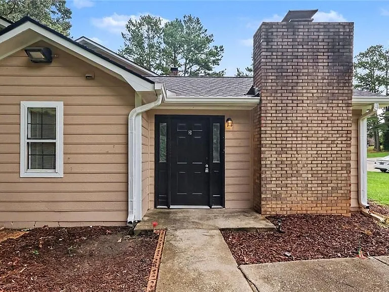 2623 Dorian Dr #D — Photo 19