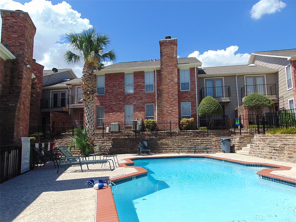 1st image of 7510 Holly Hill Dr APT 157