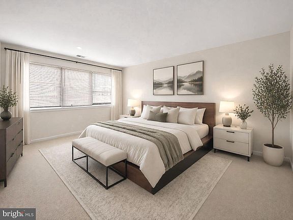 4th image of 1301 N Courthouse Rd APT 1803