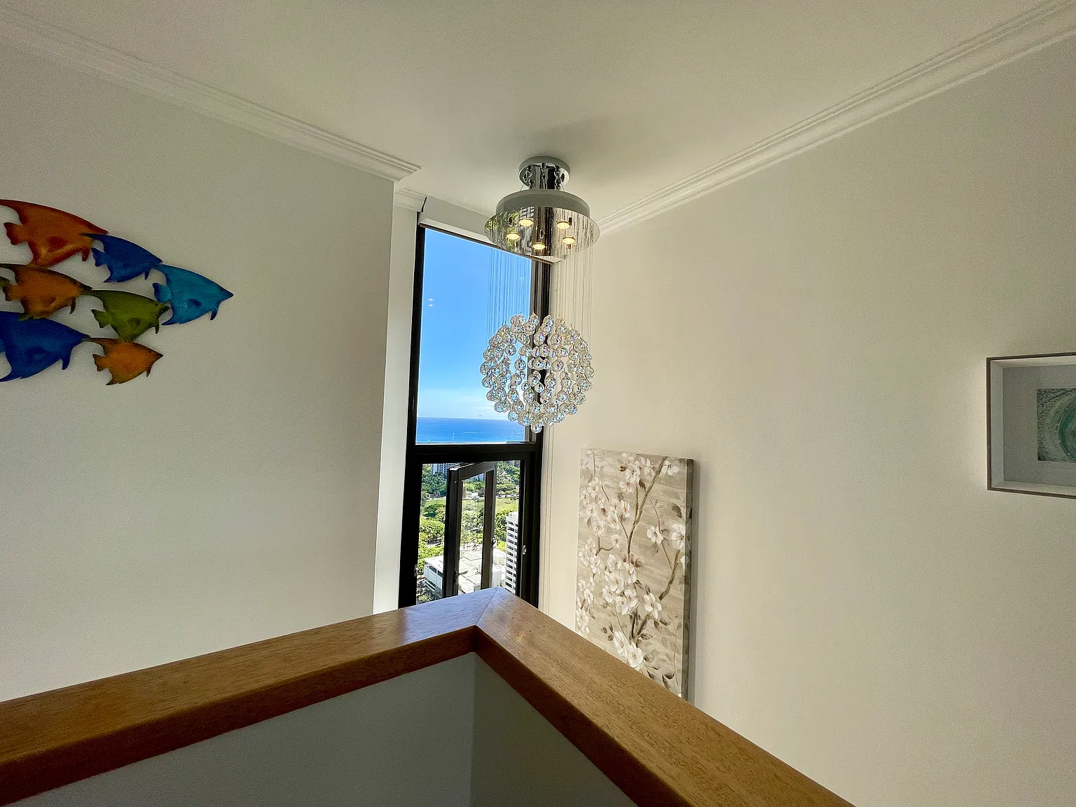 2 bed, 1360 sqft, $5,500 — Photo 3
