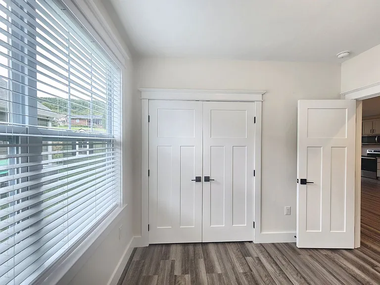 1128 Blueview Dr — Photo 18
