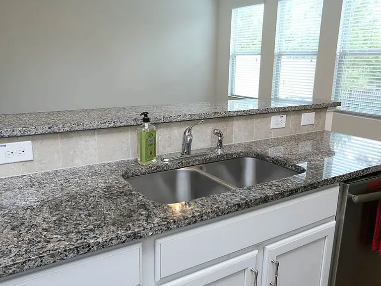 131 Holly Berry Ln — Photo 8