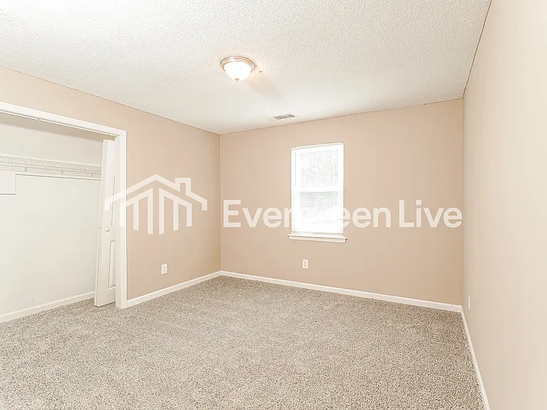 4237 Waylon Dr — Photo 13