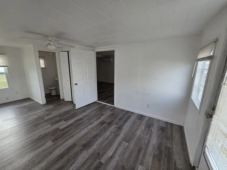 900 9th Ave E #98 — Photo 4