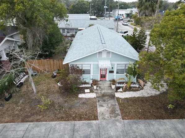 5810 N Suwanee Ave, Tampa, FL 33604