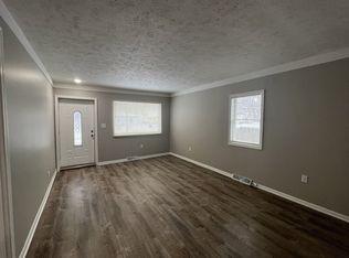 59 Wavell St SE, Grand Rapids, MI 49548