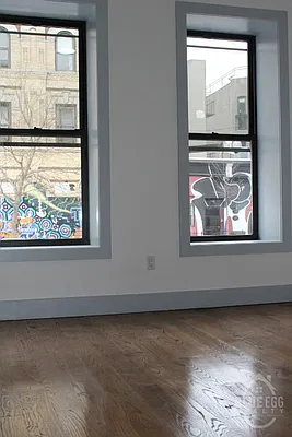 Rented by Blue Egg Realty Corp | media 43