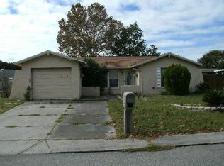 8733 Sterling Ln, Port Richey, FL 34668