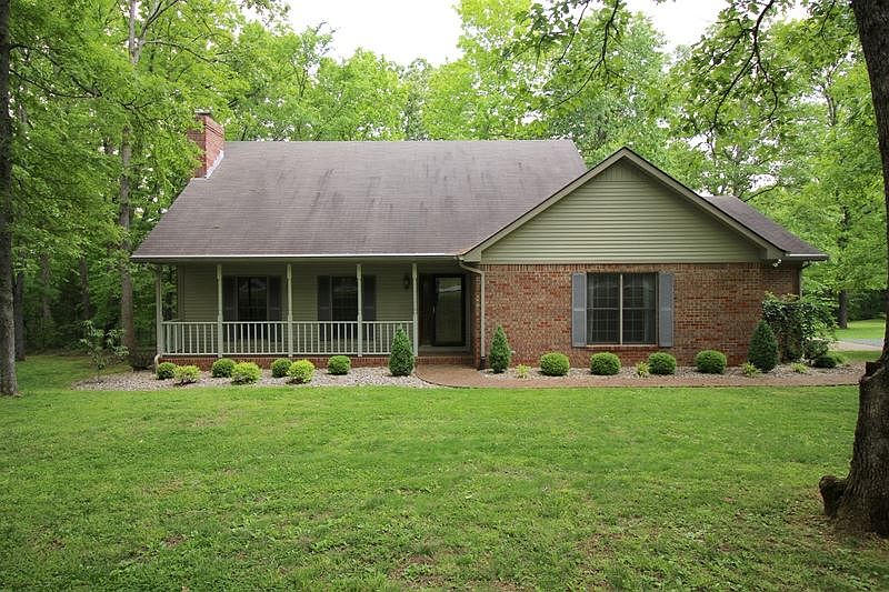 1st image of 119 Woodhurst Ln