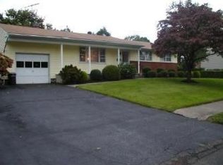 92 Conklin St, South Plainfield, NJ 07080