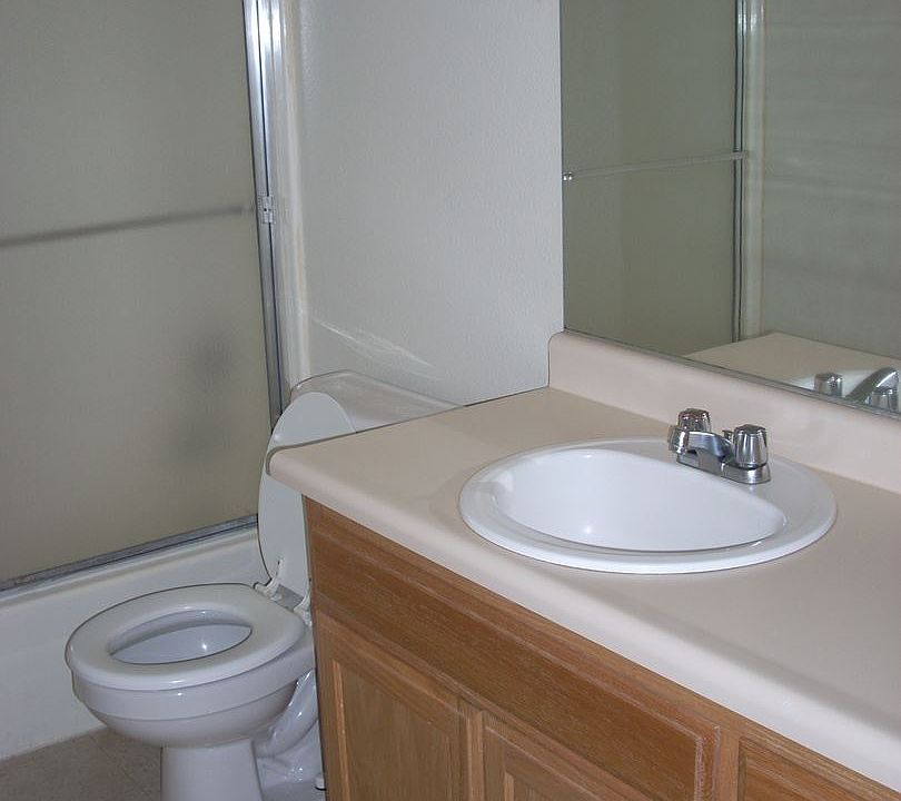 2nd image of 4916 N 9th St APT 217