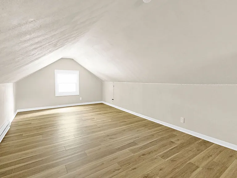 2815 Francis St — Photo 24