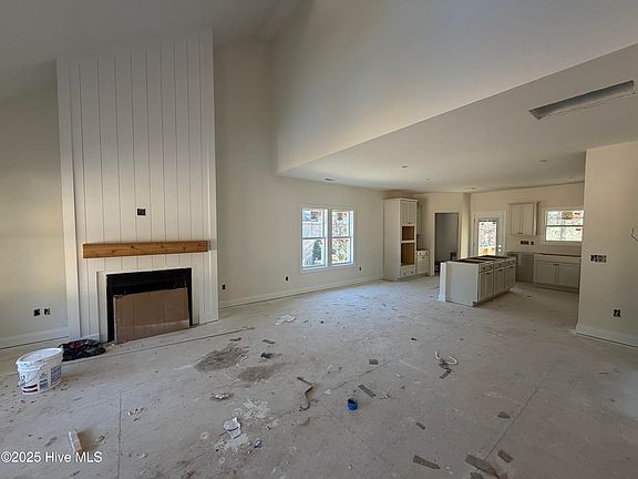 2nd image of 2177 Airport Road