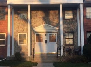 218 Newman St #2513, Metuchen, NJ 08840