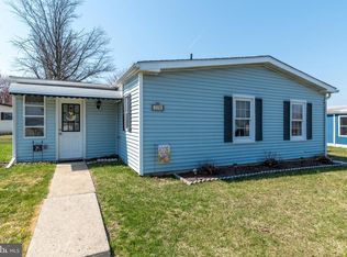 720 Cypress Ct, North Wales, PA 19454