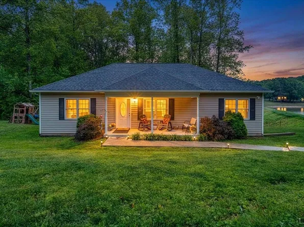 1508 Brookville Cir, Lynchburg, VA 24502