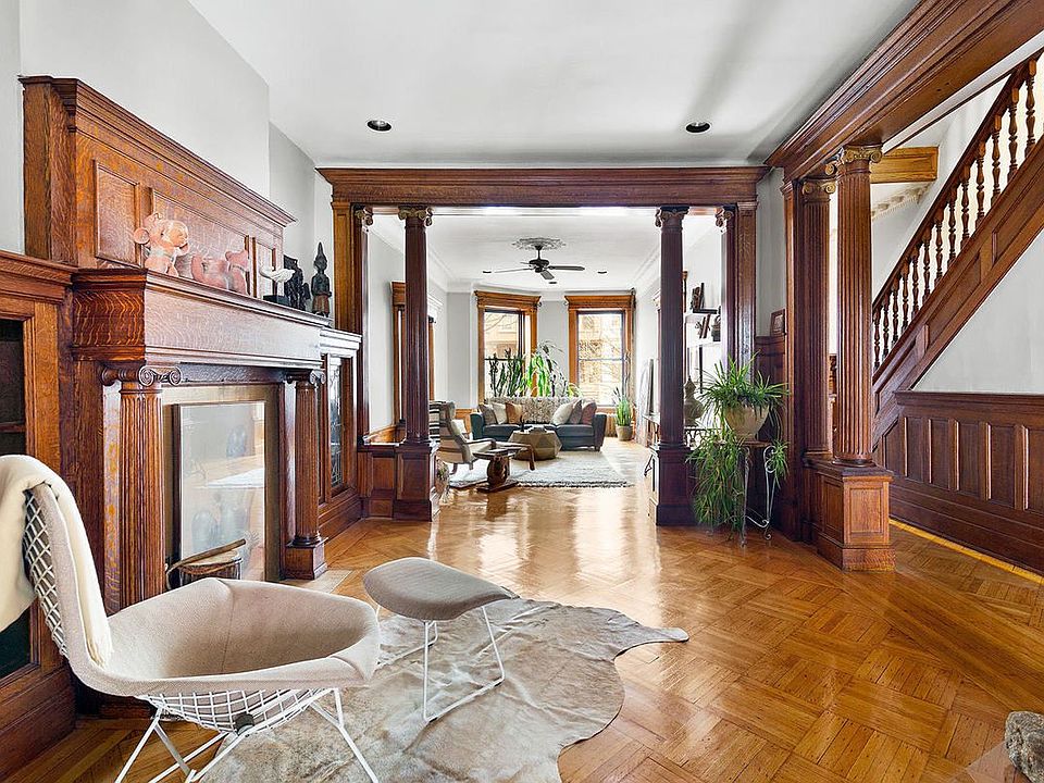 1st image of 214 Jefferson Ave