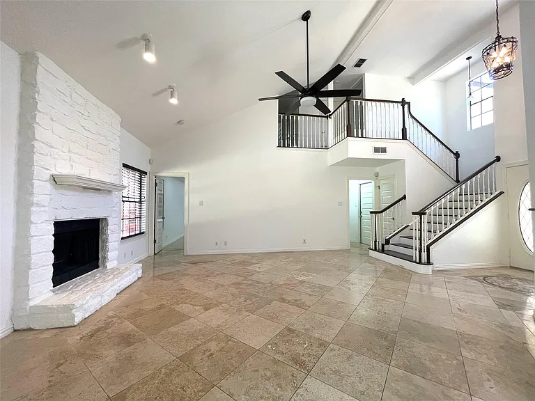 10431 Scotland Well Dr — Photo 6