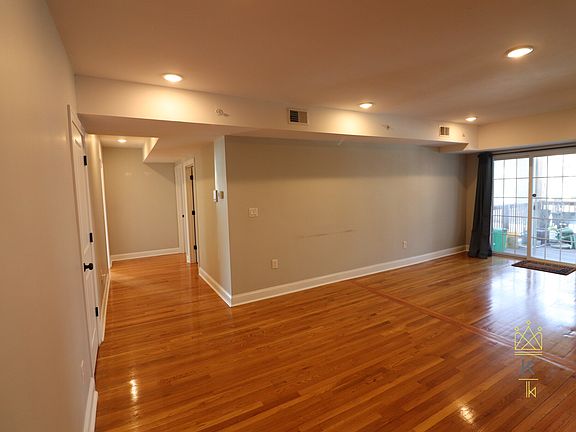 3rd image of 214 Westville St Floor 2
