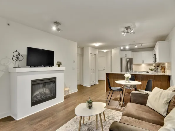 8915 202nd St #402, Langley, BC V1M 0B5