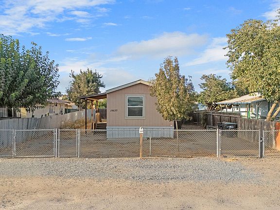2nd image of 19630 Avenue 194