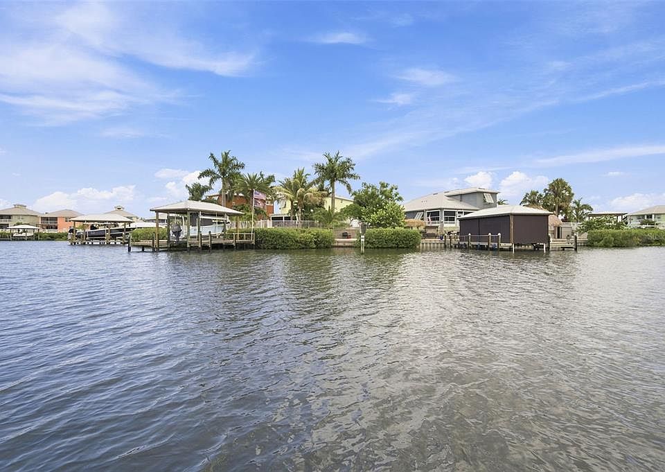 1st image of 485 FLAMINGO DRIVE
