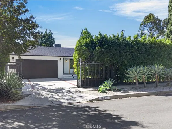 16912 Marlin Pl, Van Nuys, CA 91406