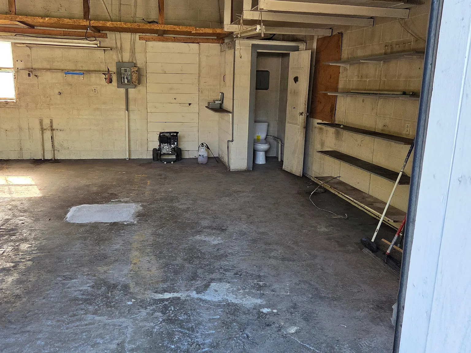 Studio, 675 sqft, $500 — Photo 2