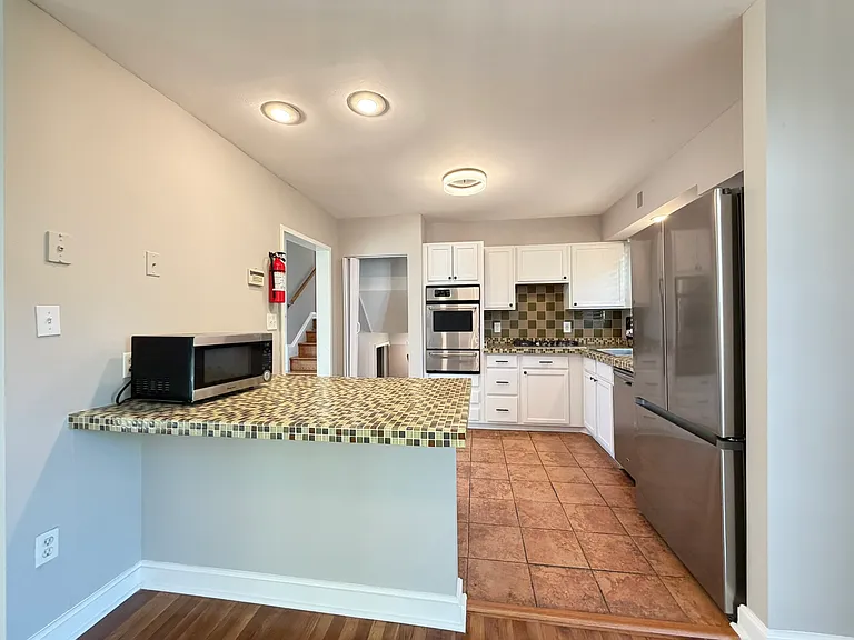 1030 Lakemont Rd — Photo 12