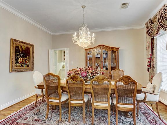 formal dining
