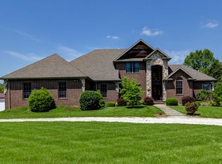 7475 N Sawgrass Ln, Springfield, MO 65803