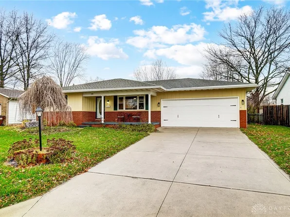 200 Cliffview Dr, Mount Sterling, OH 43143