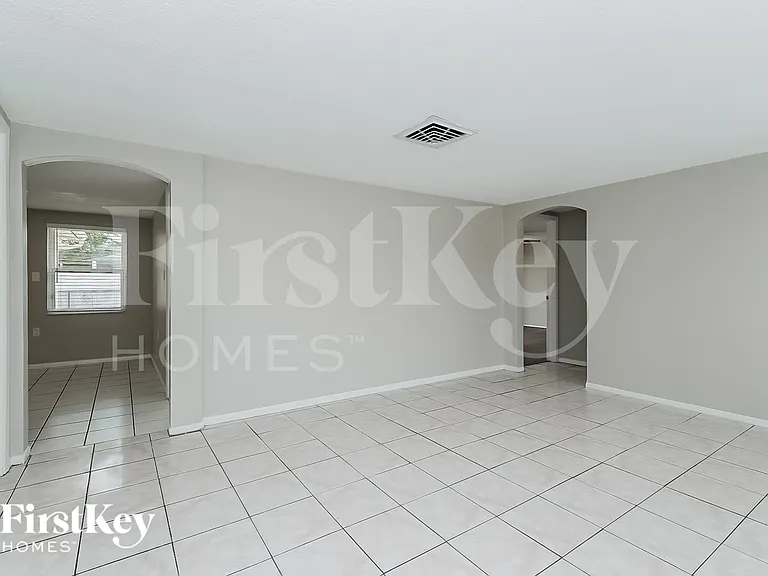 7825 Embassy Blvd — Photo 4