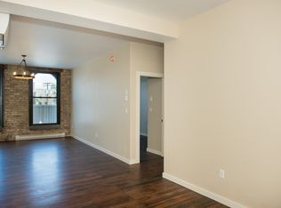 19 8th St S #2, Fargo, ND 58103