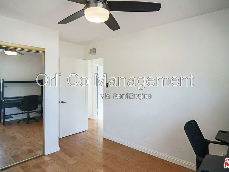 10056 Mason Ave — Photo 7