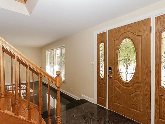 2nd image of 220 Briarwood Dr