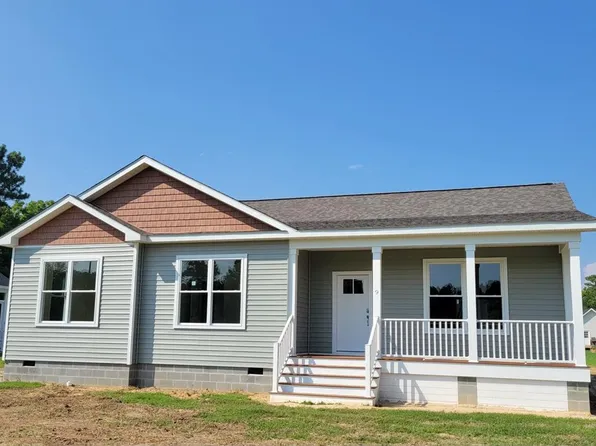 9 Jefferson St, Onancock, VA 23417